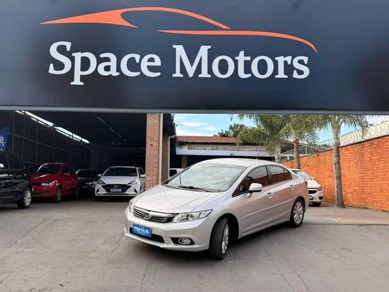 HONDA CIVIC 1.8 LXS 16V FLEX 4P AUTOMÁTICO